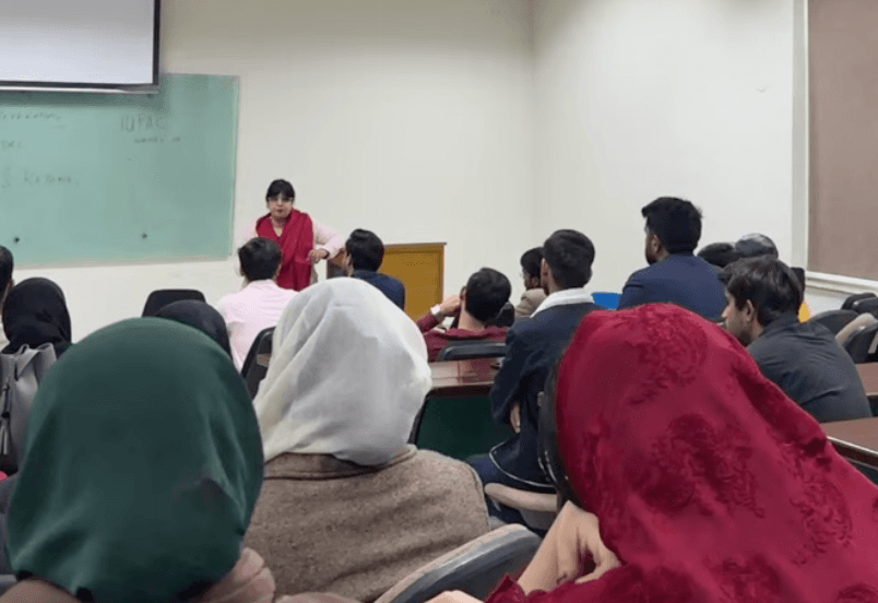 Medical students developing practical expertise